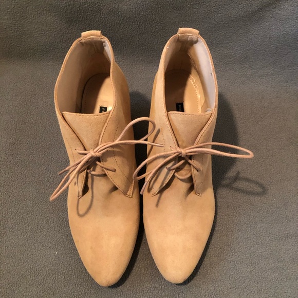 French Connection Dinah Suede Lace Up Ankle Boots - Picture 3 of 8